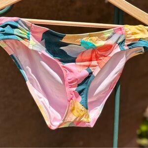 Title Nine Bikini Bottom Tropical Size M NWOT